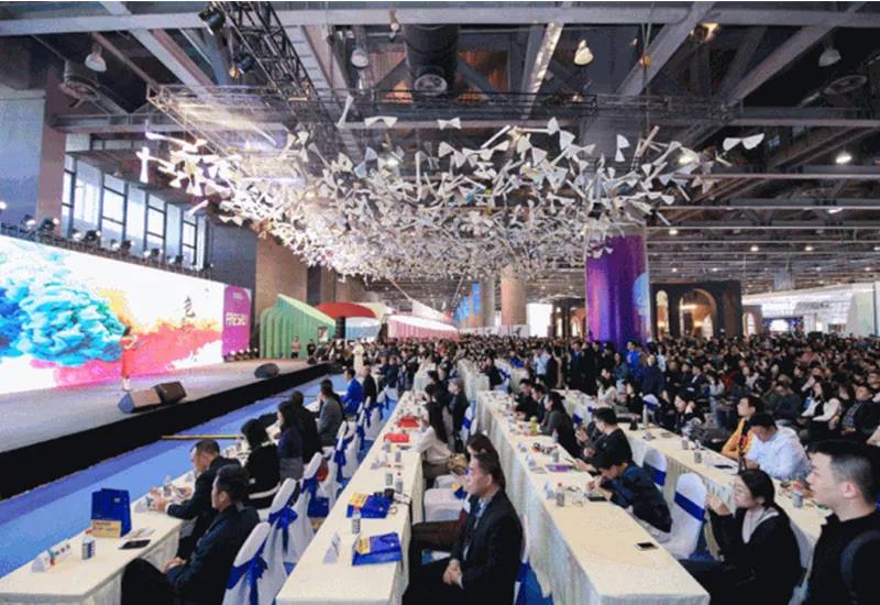 就是敢“紅”！2020年廣州設計周基路伯藝術涂料喜獲多項大獎(圖1)