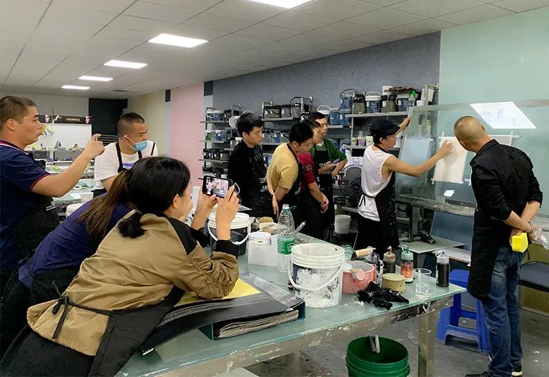 承匠人之魂?鑄工匠之師，基路伯第八期藝術涂料施工培訓圓滿舉辦(圖1)